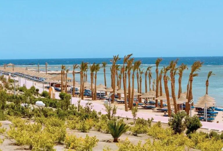 Egipt | Wakacje w kwietniu: Gdzie pojechać na idealne wczasy przed sezonem? Kompletny przewodnik
